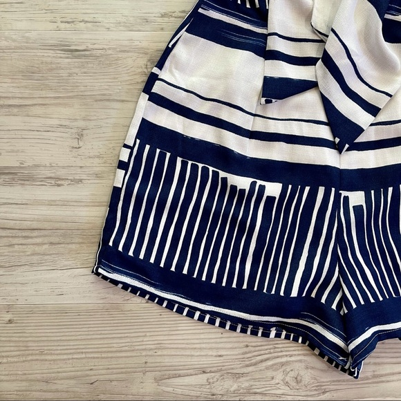 NEW Lulu's Delphi Tie Romper - Picture 11 of 14